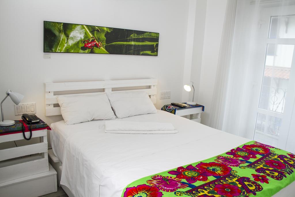 Gatto Blanco Party Hotel Panama City Ngoại thất bức ảnh
